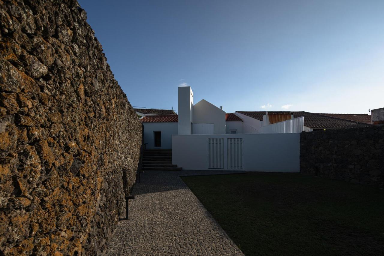 Entre Muros - Turismo Rural - Casa Com Jardim E Acesso Direto Ao Mar Ribeira Grande Exterior photo